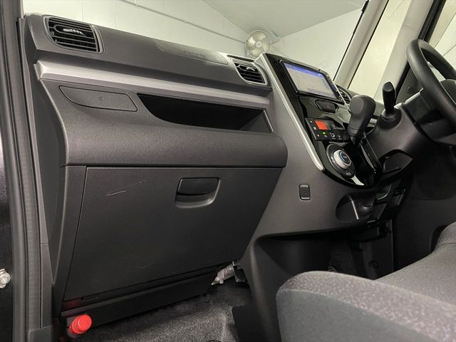 DAIHATSU TANTO CUSTOM 2018 Image 31