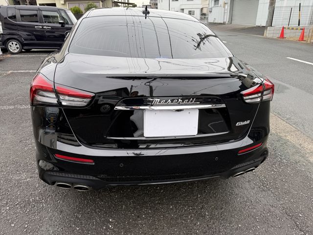 MASERATI GHIBLI SEDA 2021 Image 31