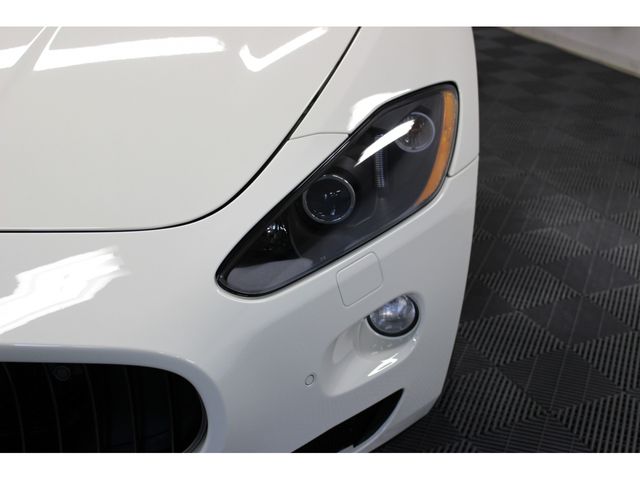 MASERATI GRANCABRIO 2011 Image 31