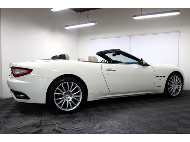 MASERATI GRANCABRIO 2011 Image 31