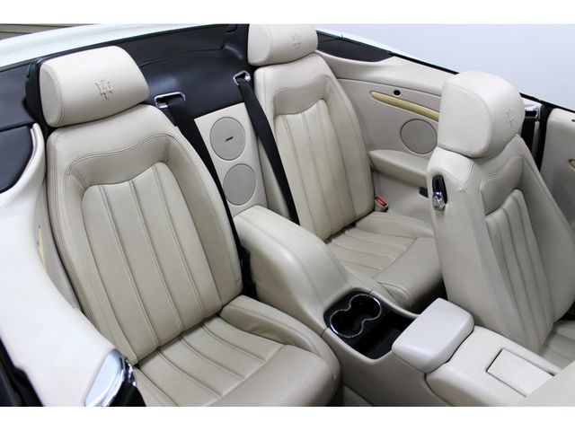MASERATI GRANCABRIO 2011 Image 31