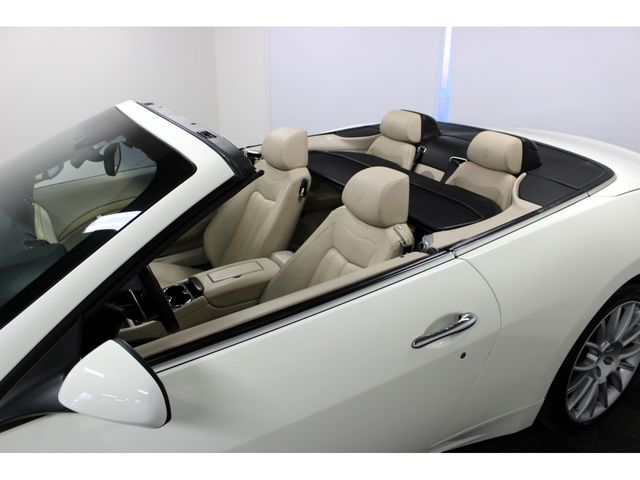 MASERATI GRANCABRIO 2011 Image 31