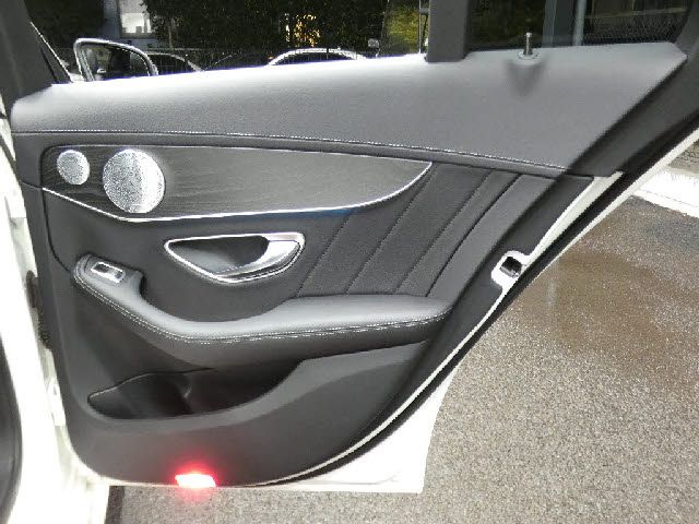MERCEDES BENZ MERCEDES AMG C CLASS 2016 Image 31