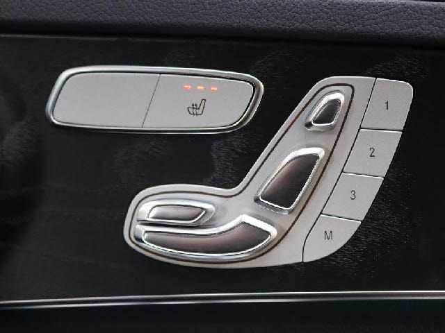 MERCEDES BENZ C CLAS 2014 Image 31