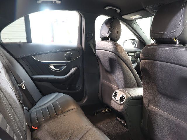 MERCEDES BENZ C CLAS 2014 Image 31