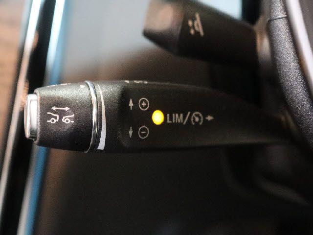 MERCEDES BENZ C CLAS 2014 Image 31