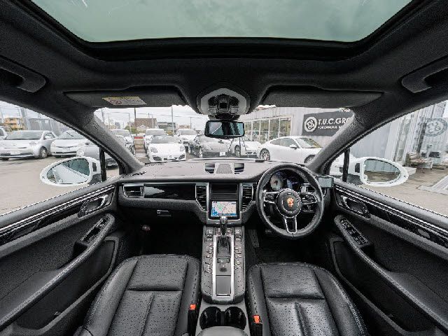 PORSCHE MACAN 2014 Image 31