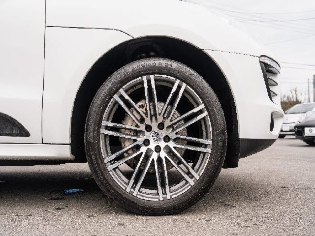 PORSCHE MACAN 2014 Image 31