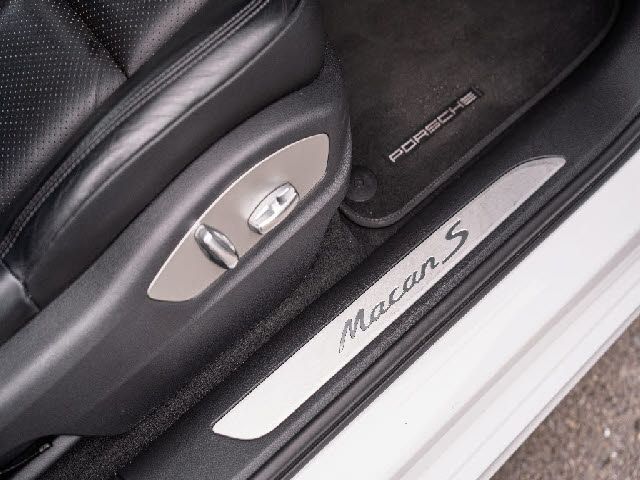 PORSCHE MACAN 2014 Image 31