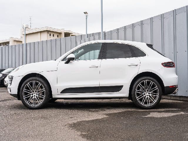 PORSCHE MACAN 2014 Image 31