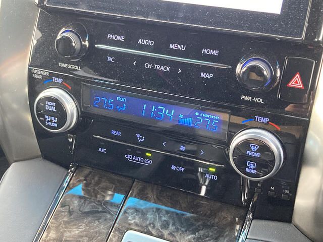 TOYOTA ALPHARD HYBRID 4WD 2023 Image 31