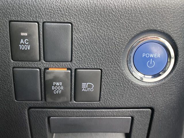 TOYOTA ALPHARD HYBRID 4WD 2023 Image 31