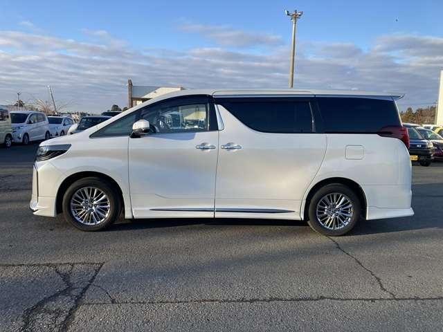 TOYOTA ALPHARD HYBRID 4WD 2023 Image 31