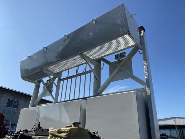 MITSUBISHI FUSOU SUPER GREAT 2005 Image 31