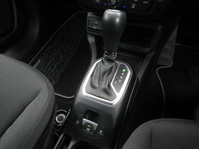 JEEP RENEGADE 2021 Image 31