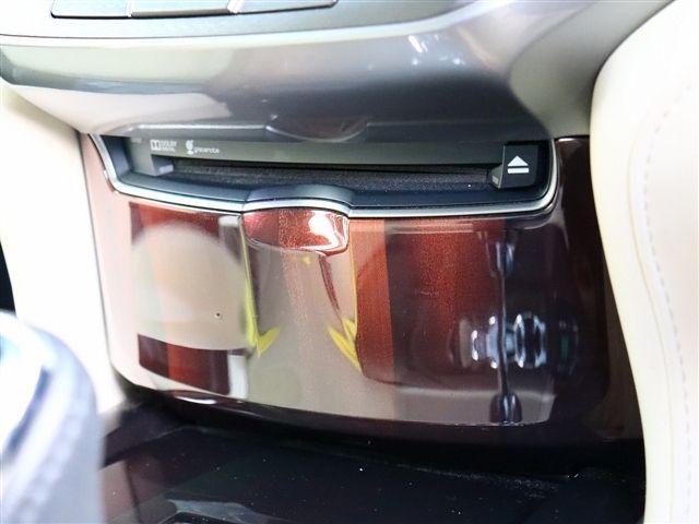 TOYOTA CROWN SEDAN 2013 Image 31