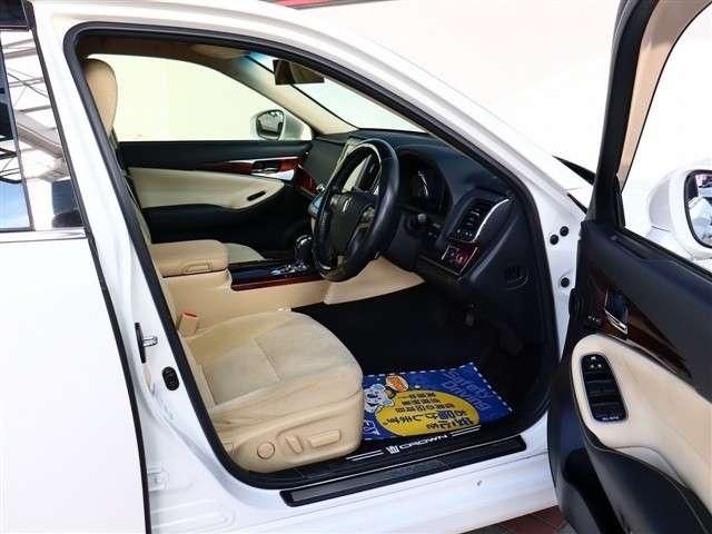 TOYOTA CROWN SEDAN 2013 Image 31