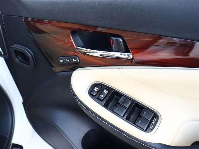 TOYOTA CROWN SEDAN 2013 Image 31