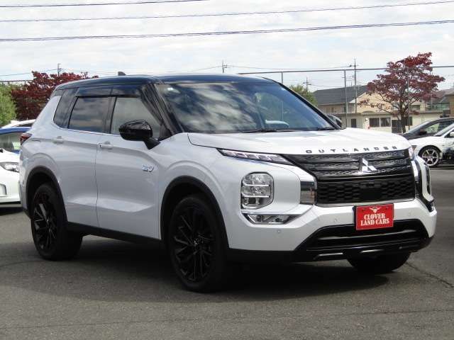MITSUBISHI OUTLANDER 4WD 2023 Image 31