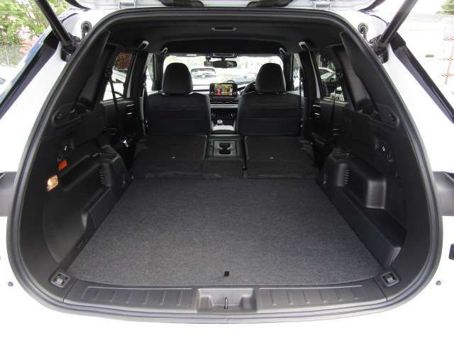 MITSUBISHI OUTLANDER 4WD 2023 Image 31