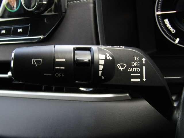 MITSUBISHI OUTLANDER 4WD 2023 Image 31