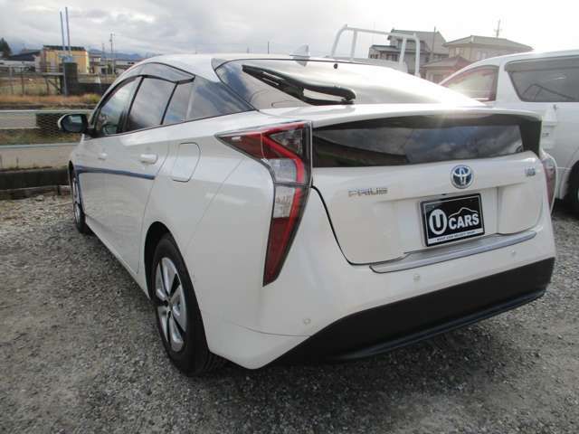 TOYOTA PRIUS 2016 Image 31