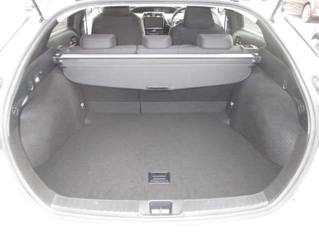 TOYOTA PRIUS 2016 Image 31