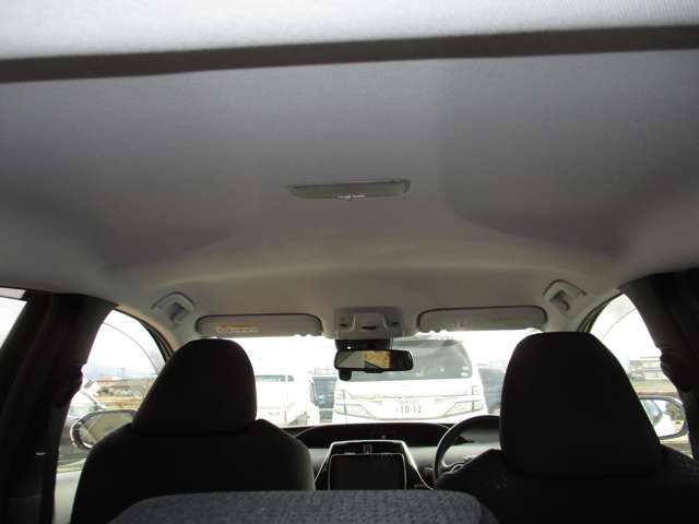 TOYOTA PRIUS 2016 Image 31