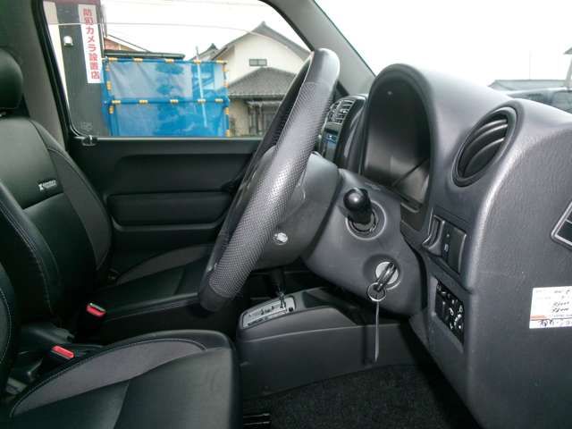 SUZUKI JIMNY 4WD 2012 Image 31