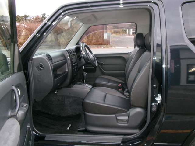 SUZUKI JIMNY 4WD 2012 Image 31