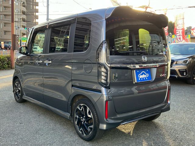 HONDA N BOX CUSTOM 2019 Image 31