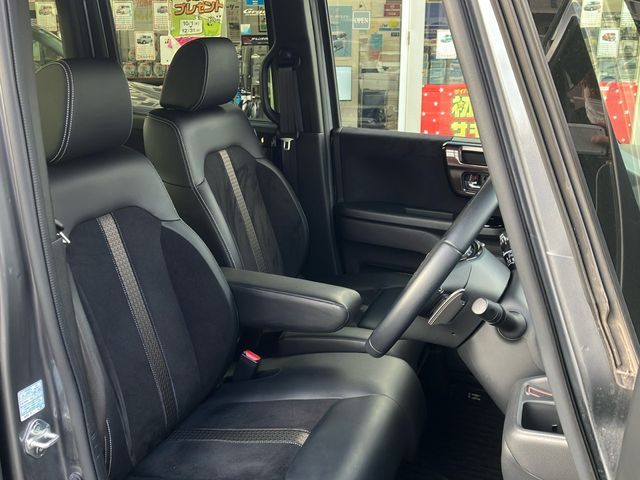 HONDA N BOX CUSTOM 2019 Image 31