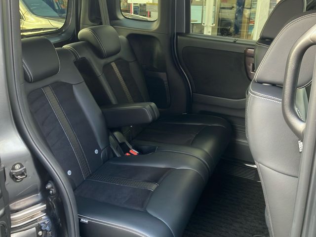 HONDA N BOX CUSTOM 2019 Image 31