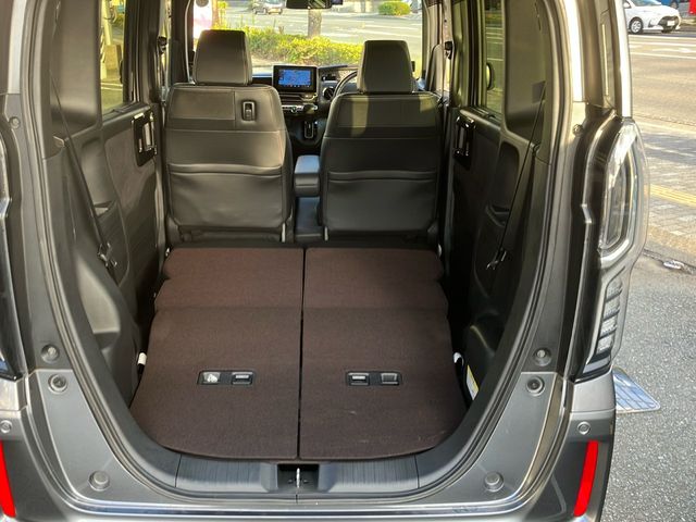 HONDA N BOX CUSTOM 2019 Image 31