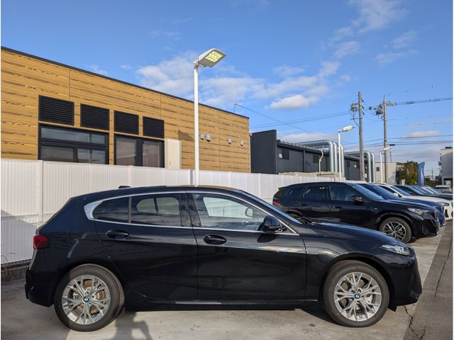 BMW 1SERIES 2025 Image 31