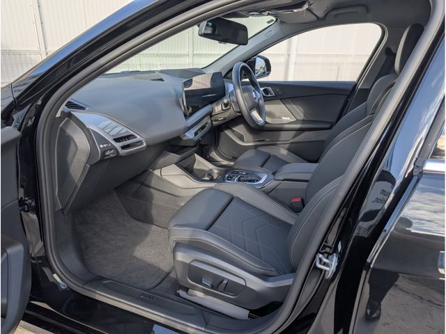 BMW 1SERIES 2025 Image 31