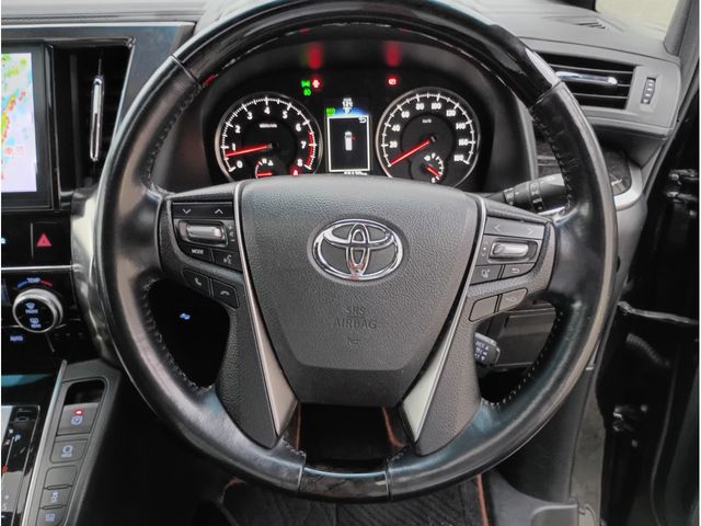TOYOTA ALPHARD 2017 Image 31