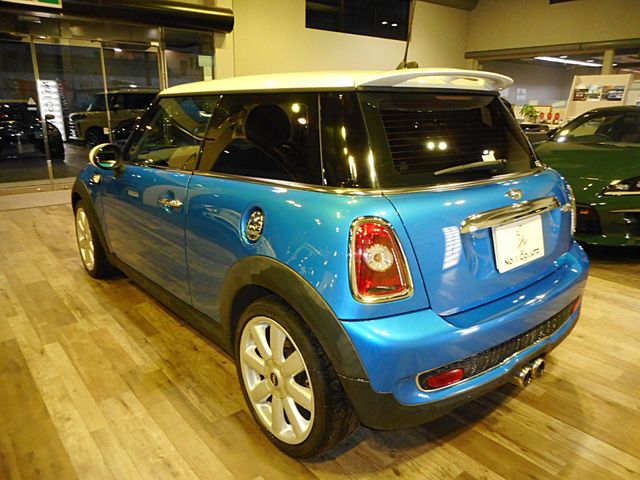 BMW MINI COOPER S 2007 Image 31