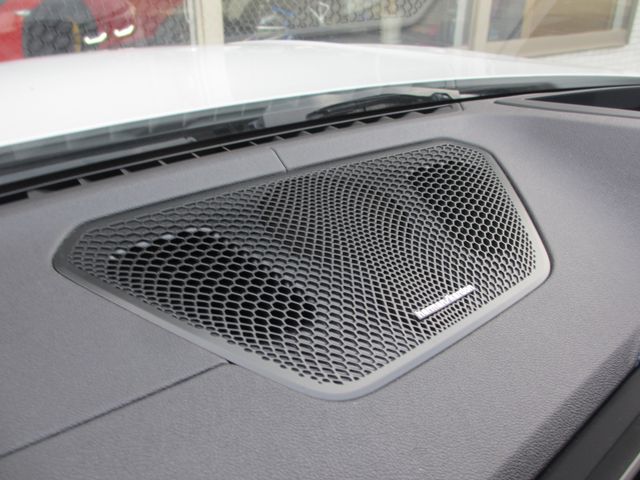 BMW 3SERIES SEDAN 2019 Image 31