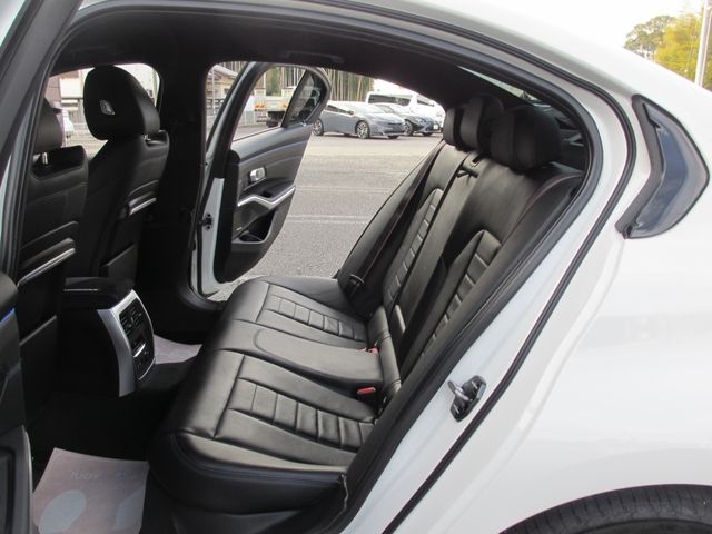 BMW 3SERIES SEDAN 2019 Image 31