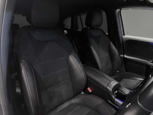 MERCEDES BENZ GLA CL 2021 Image 31