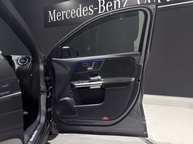 MERCEDES BENZ GLA CL 2021 Image 31