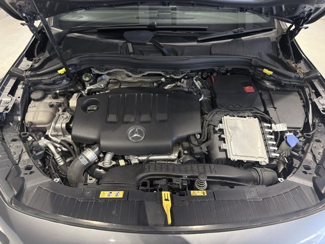 MERCEDES BENZ GLA CL 2021 Image 31