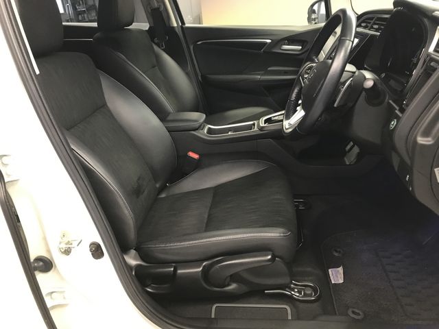 HONDA SHUTTLE HYBRID 2019 Image 31