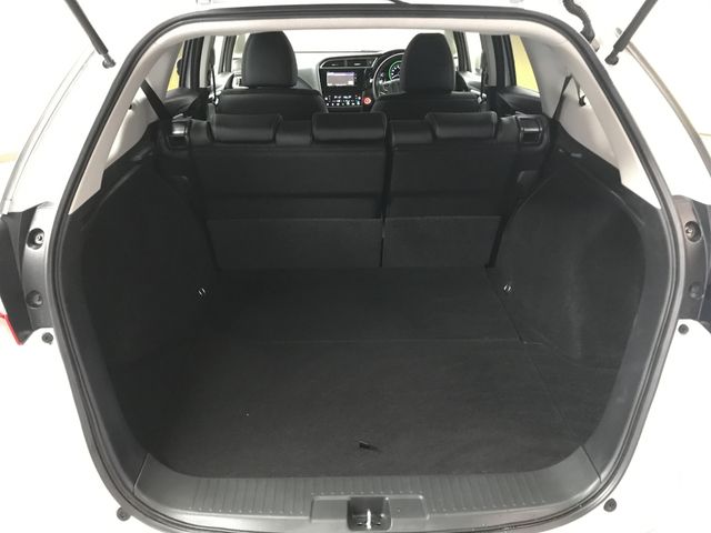 HONDA SHUTTLE HYBRID 2019 Image 31