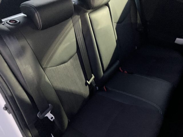 TOYOTA PRIUS 2013 Image 31