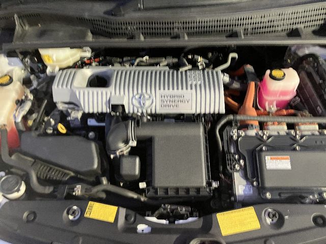 TOYOTA PRIUS 2013 Image 31