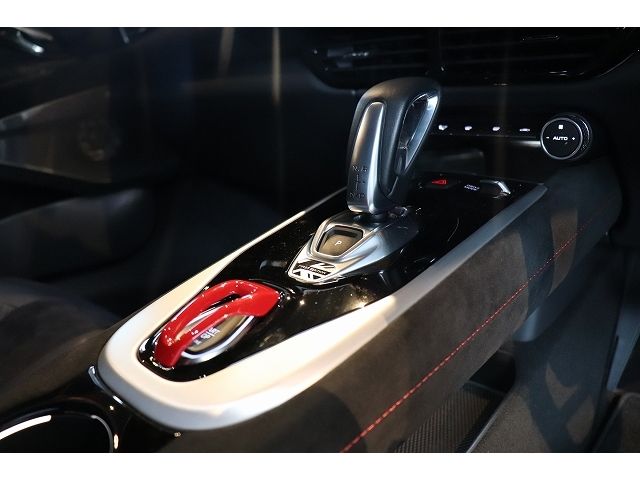 LOTUS EMIRA 2023 Image 31