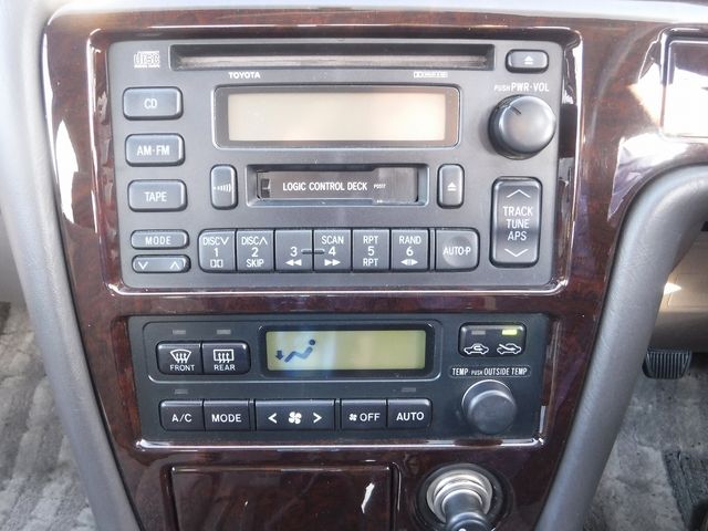 TOYOTA MARK2 HARDTOP 1998 Image 31