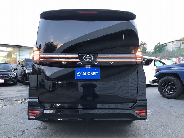 TOYOTA VOXY 2022 Image 31